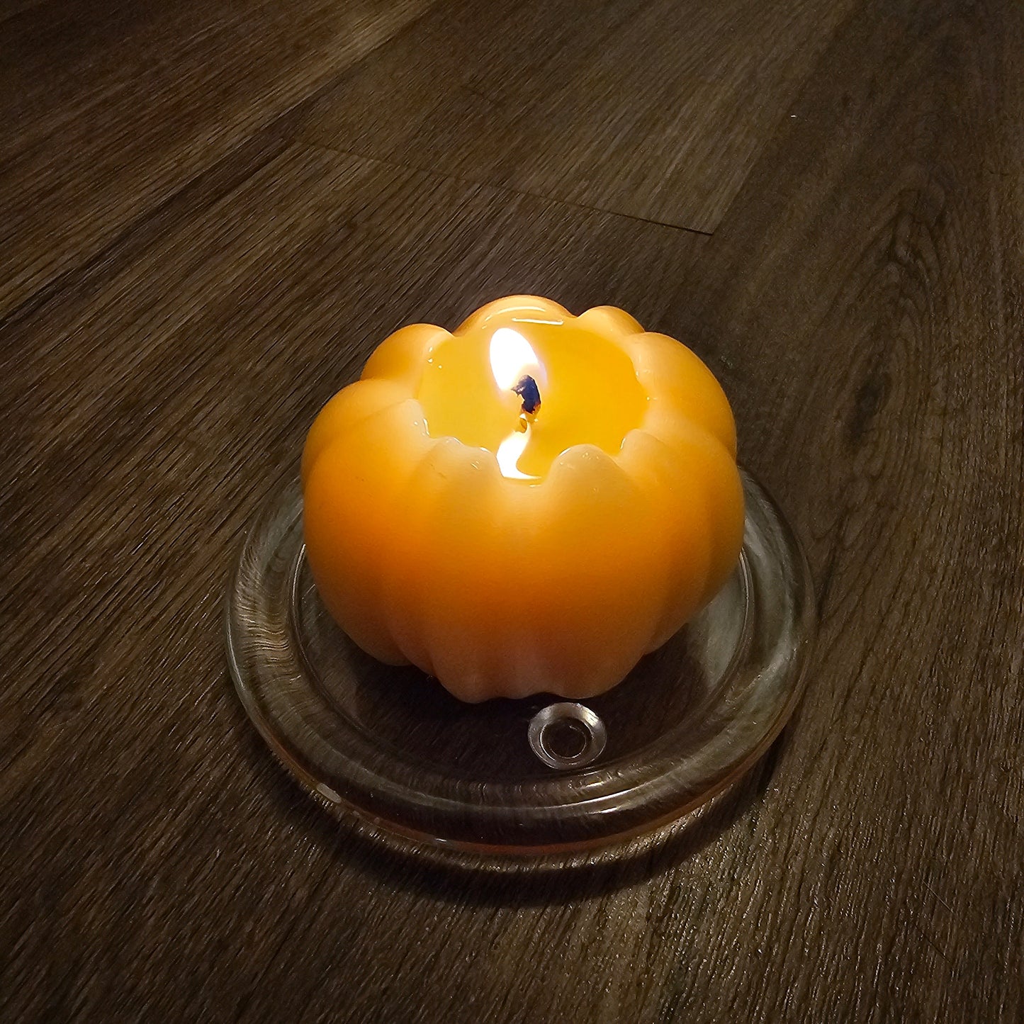 100% Beeswax Pumpkin Candle - Unscented